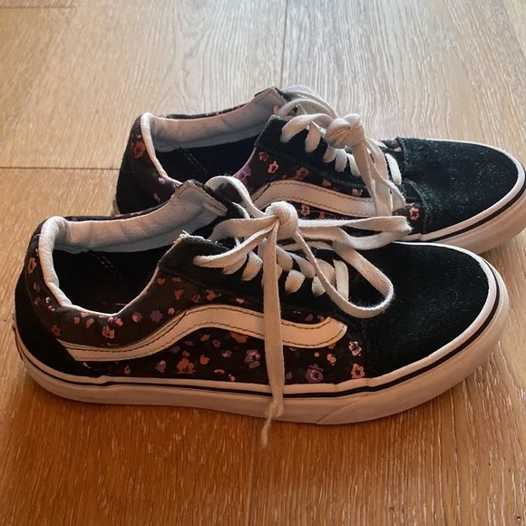 VANS black/floral suede/canvas Men 4/Women 5.5 - Picture 2 of 12